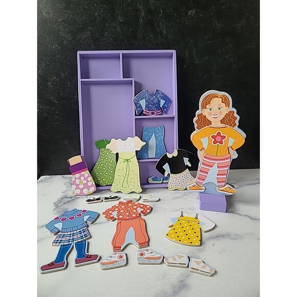 Melissa & Doug MAGGIE LEIGH Wooden Dress Up Puzzle Toy Magnetic Ages 3 And Up - Picture 1 of 10